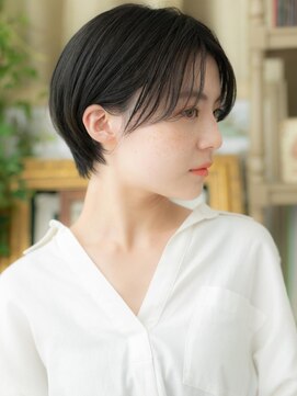 カバーヘア ブリス 志木南口駅前店(COVER HAIR bliss) センターパート黒髪前下がりマッシュショートa志木20代30代40代!