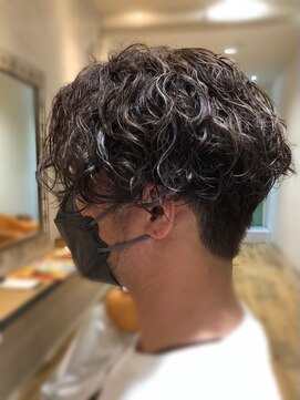 バレル(Barrel) ワイルドかつセクシースタイル