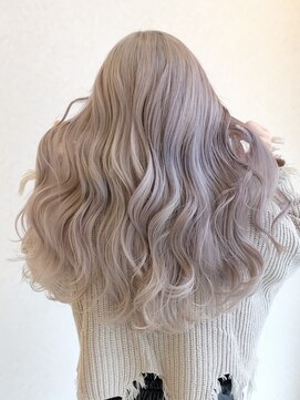 リード バイ ラグーン(LEAD by LAGOON) ホワイトミルクティーベージュケアブリーチインナーイヤリング