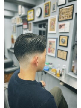 アイコン ブルー メンズ(I-CON #blue MEN'S) サイドパートクラシックスキンフェード