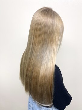 バブルス 春日部店(BUBBLES) ダメージレスブリーチ☆プラチナベージュ