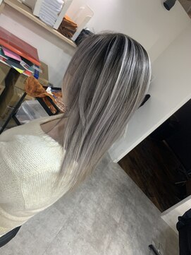 ラフ 難波店(LAFF) #黒髪#ボブルフ#ネビージュ#小顔#ワンレン