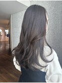 やわらかい質感レイヤーカット×グレージュカラー