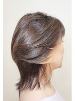 松本平太郎美容室 国立店 ウルフ系ハイレイヤー×イヤリングカラー/30代40代50代60代