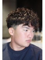 キングスマントーキョー 立川北口店(KINGSMAN TOKYO) アップバング / ツーブロック / スキンフェード 【立川】