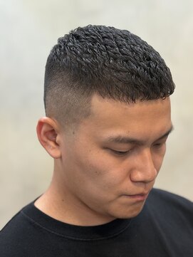 ドルクス 上野店(Dorcus) アイロンクロップスタイル