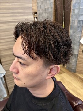 銀座マツナガ 神田店 20代30代ツイストスパイラルパーマツーブロックマッシュ