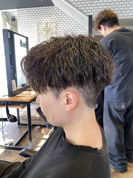 ステレオ ヘアデザイン 安城店(STEREO HAIR DESIGN) センターパート×ソフトツイスト（12月）