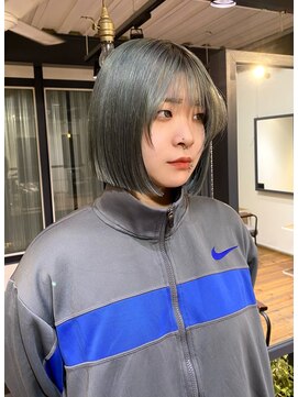 ステップボーンカットオオサカ(STEP BONE CUT OSAKA Via TICK-TOCK) 【ステップボーンカット】オリーブグレージュ/コンパクトボブ