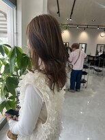 エミュ(emu.) 白髪ぼかしローライト