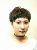 おん眉グレージュマッシュショート