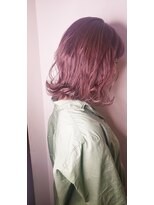 アロー(arrow)&nbsp;ピンクパープル×ミディアムヘア【moemi】