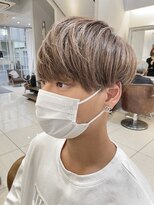 ネオリーブアイム 横浜西口店(Neolive aim)&nbsp;横浜★クラウドマッシュにプラチナブラウンのハイライト