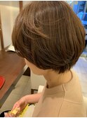 ショートボブ