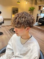 シリー 南風原店(SILLY)&nbsp;沖縄メンズツイストスパイラルパーマハイライト