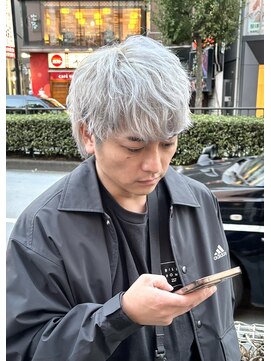 ノーバル バイ シエスタ 池袋(NoVal by siesta) White