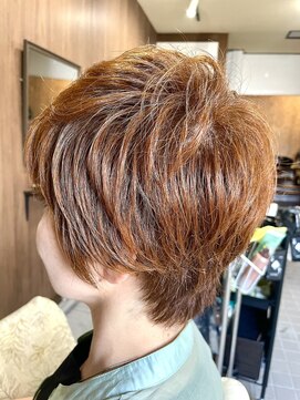 バウ(BAu) ショートボブ