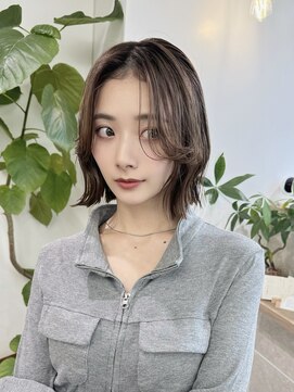 サンド 大阪梅田(sand) @hitoshi__sand /黒髪/ネビージュ/小顔/ワンレン/大阪梅田