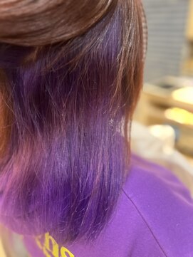 ヴィヴァーチェイルソーレ(VIVACE ilsole) 20代30代40代インナーカラー（ブリーチあり）