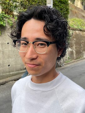 ナループロアオハナ(Nalu pu loa ohana) 無造作ウェーブパーマショートウルフ