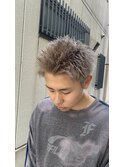 スパイキーショート＋ホワイトベージュ