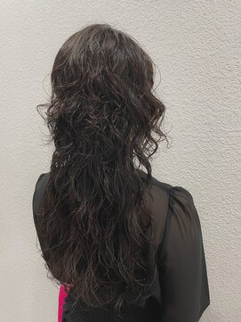 アスティブランシュ(Asti blanche) カールウェーブ＊ロングヘア