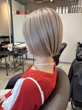 ミリ 久留米(miri..) ミニボブ/ハイトーンベージュ