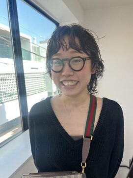 ナループロア ハチ(Nalu pu loa hachi) レイヤーパーマ/レイヤーカット/ウルフレイヤー