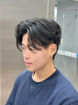 リベル(LIBER) センターパート/毛流れヘア/刈り上げなし/メンズカット/八王子