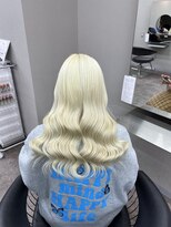 エミーバイモアムー(Emmie byMoremuu)&nbsp;【MEI】ホワイトブロンド