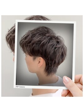 イストワール(Histoire) 直毛さんにおすすめパーマ。。