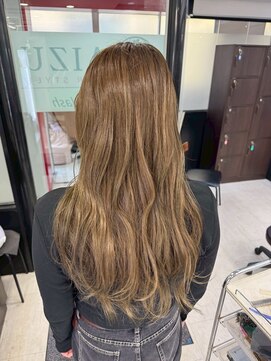 アイズ 本厚木(AIZU) 白髪ぼかし ミルクティーベージュ