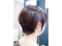 リリィ(LILY)