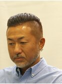 すこぶる刈り上げてリアルモヒカンへ到達!