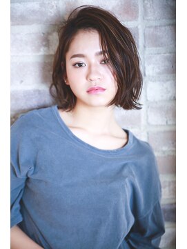 クロワ(croix) 【croix】ジェンダーレスボブ×切りっぱなしボブ