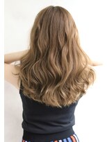 ラエティス(Laetus)&nbsp;透明感ナチュラル/ハニーベージュカラー/ロングウェーブ/Laetus