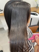 ネイヴィル(navile)&nbsp;◎赤みのない透け感グレージュ