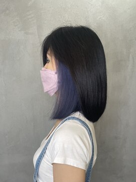 アンダーバーホワイトモデ 河内長野(_WHITE mode) ◎20代30代大人かわいい透明感★ネイビーイヤリングカラー