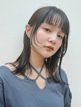 エニ 自由が丘(ENi) 黒髪/グレーベージュ/レイヤーロング/前髪パーマ[自由が丘駅]