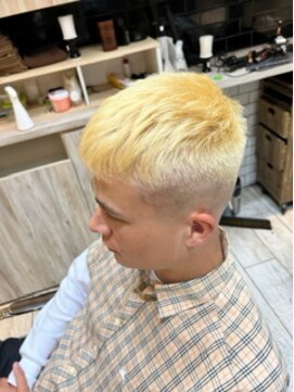 グルーマーズトウキョウ(GROOMER/S TOKYO) ハイトーンクロップ