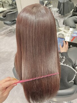 フーチー クーチー アマティー 豊中店(FUCHI KUCHI amati) @fuchi_kuchi.okada[梅田豊中/ピンクブラウン/艶ピンクカラー］