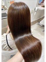 アミーベル(AMI a BELLE)&nbsp;人生でいちばん好きな髪【しっとり潤う★絹髪ストレートエステ】