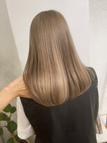 リムレスバイサンク 万代 新潟駅(LIMLESS by cinq)&nbsp;ミルクティーベージュダブルカラーグレージュカラーハイライト