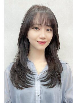 アイディール(:ideal) レイヤーたっぷりなロングレイヤースタイル