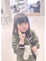 幻(maboroshi)&nbsp;ぱっつん前髪のワンレン