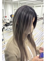 ストゥー(StueW.)&nbsp;before、afterバレイヤージュ2/髪質改善/白髪ぼかし/ブリーチ