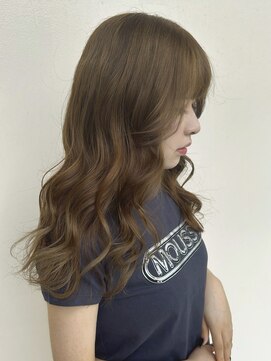 オリーブブラウン