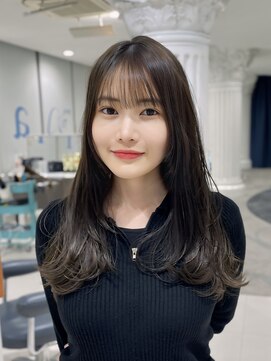 エアー 青山(AIR) 透明感カラーアッシュグレージュレイヤーカット髪質改善