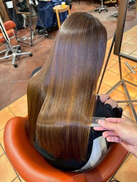 ダアッカ(da acca) 【髪質改善、ナチュラルブラウン】河原町/三条/縮毛矯正/艶髪