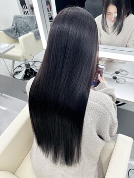 テイス 新宿(TACE) [新宿駅/ココアベージュ/クラゲヘアー/オリーブグレー]